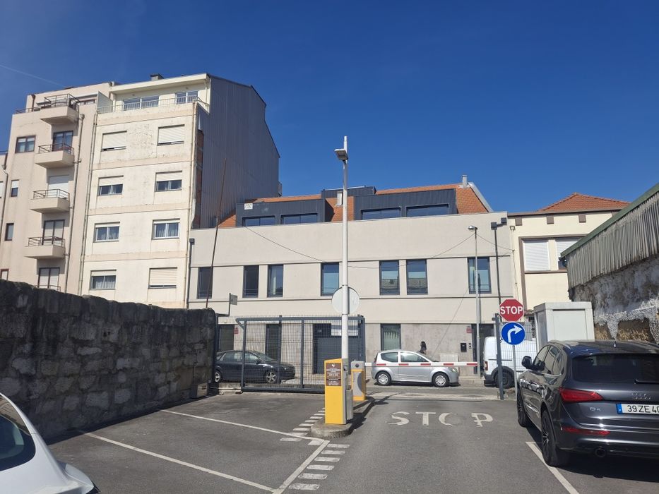 Apartamento T1 em Matosinhos, rua Roberto ivans 179
