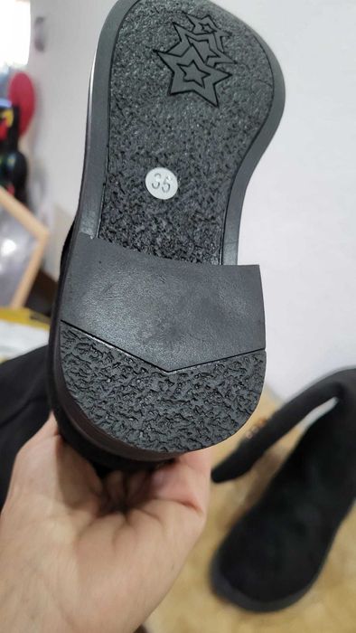 Botas de Cano Alto – Tam. 35 (Novas!)