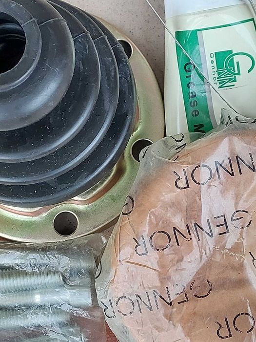 ШРУС внутрений ауди 100 а6.Продам термостат новий.