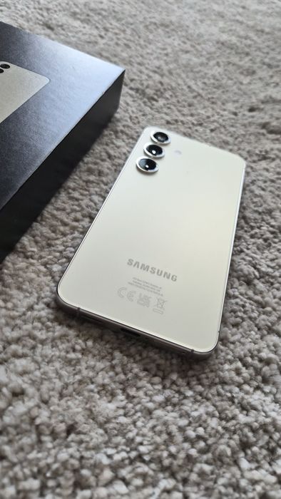 Samsung galaxy s24