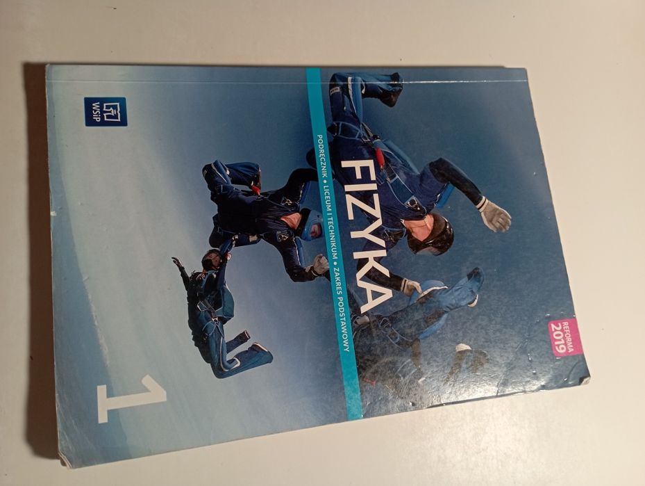 Fizyka klasa 1 liceum
