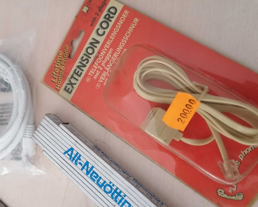 Colher pedreiro, metro carpinteiro e outros, tudo  5€