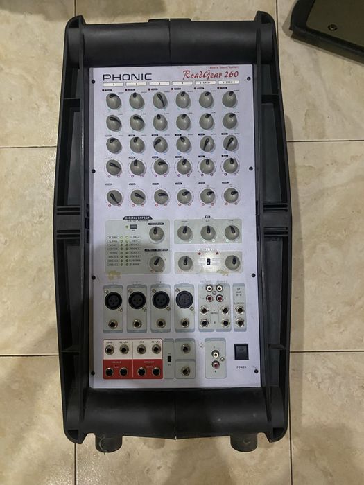 Road Gear 260 Phonic