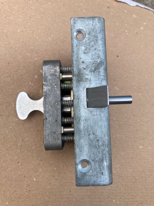 Замок кодовый механический для дверей