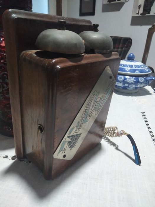 Rara caixa de campainha vintage em madeira (Bell Set No 1) - North American Philips Co. vintage