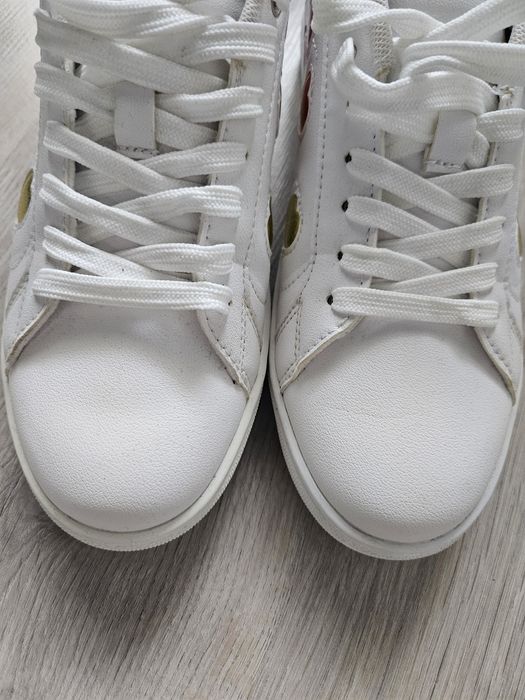Buty sneakersy Benetton