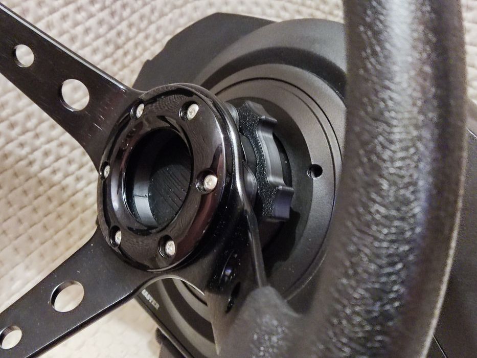 Thrustmaster Quick Realise Lock