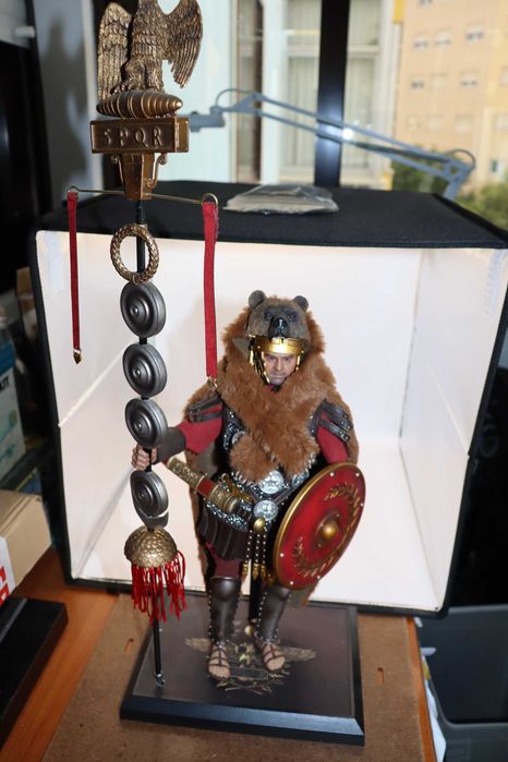 Rome Imperial Legion Army - Flag Bearer Figura 1/6