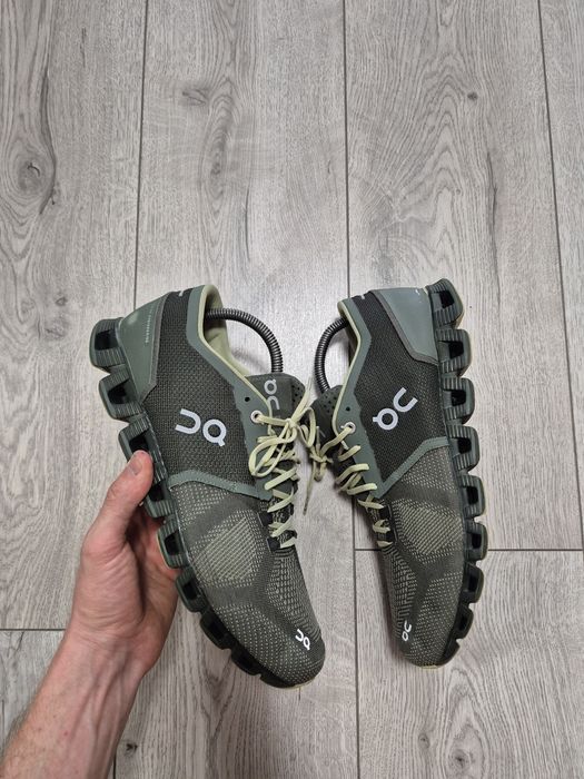 On Running Cloud,44