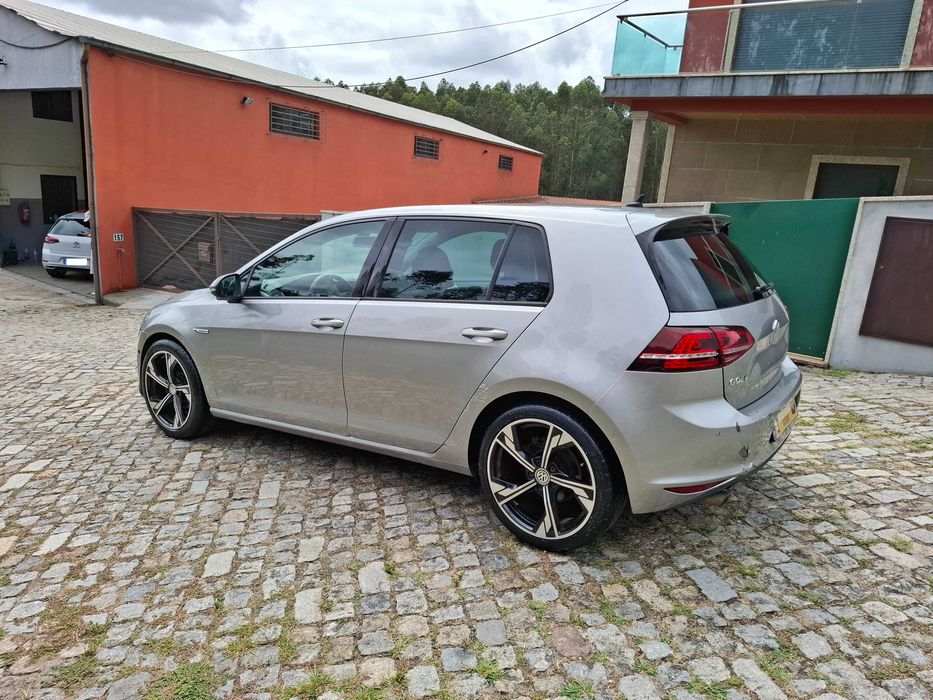 VW Golf VII 1.6 TDI CX 6V (110CV) Bluemotion GPS Look R-Line de 2015