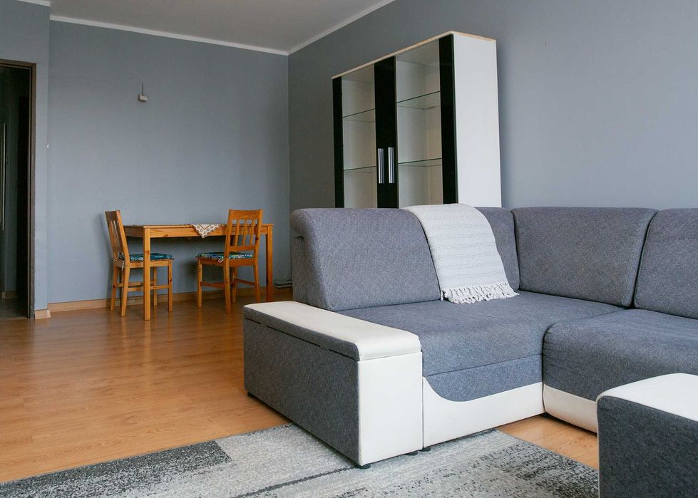 56,21 m² | 2 pokoje | balkon | duża kuchnia | piwnica | bez pośrednika