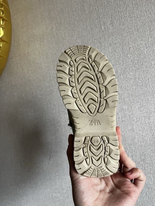 Дитячі чобітки Zara