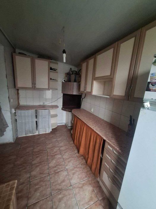 Продаж готелю з власною територією