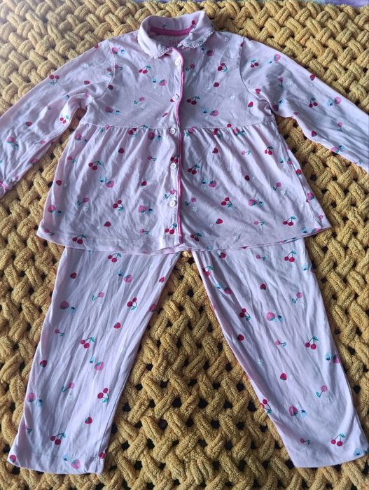 Продам піжаму дитячу