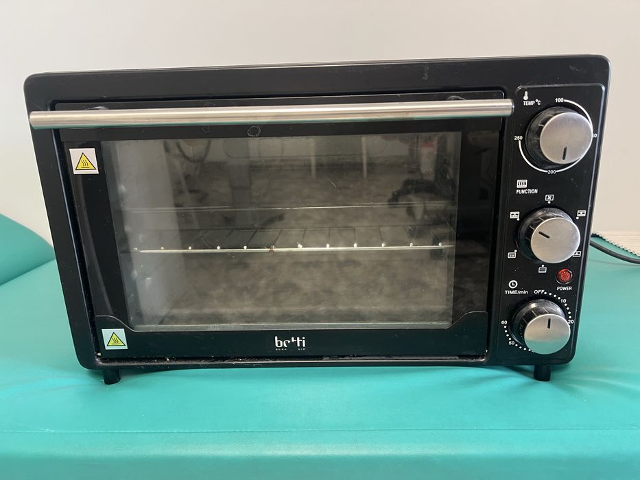 Piekarnik elektryczny