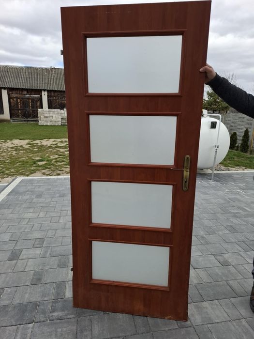 Drzwi wewnetrzne 80 prawe