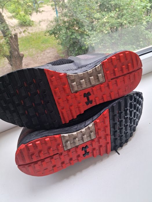 Кроссовки Under Armour