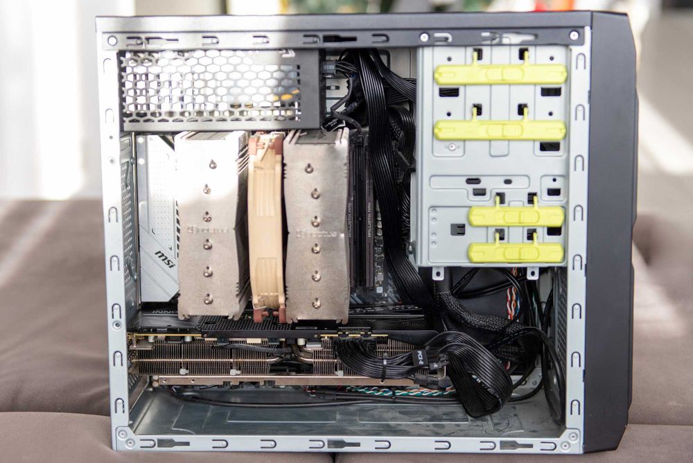 ПК для ігор та роботи: Ryzen 9 5950X, Nvidia GeForce RTX 3080 Ti, 32ГБ