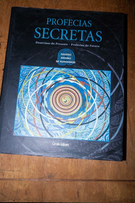 Coleção "Grandes Enigmas da Humanidade"