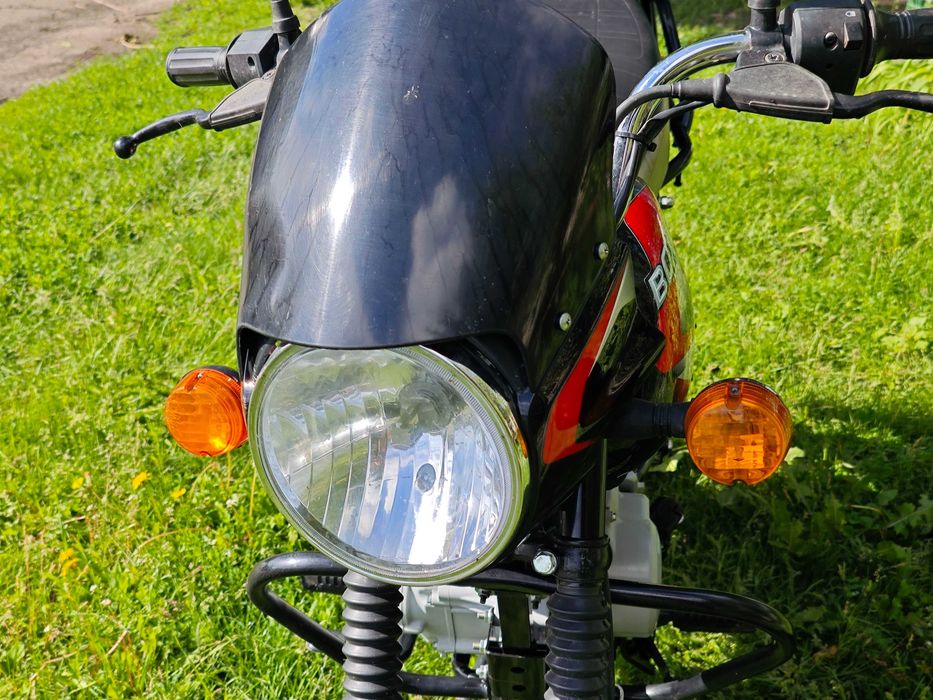 Bajaj Boxer 150 UG (Індія)
