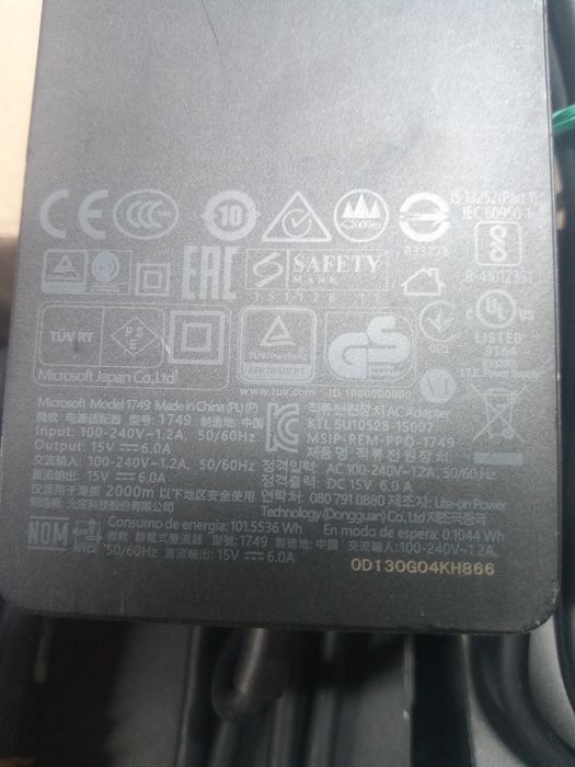 Електрошрот Microsoft Surface 15V 6A оригінал блок живлення питания