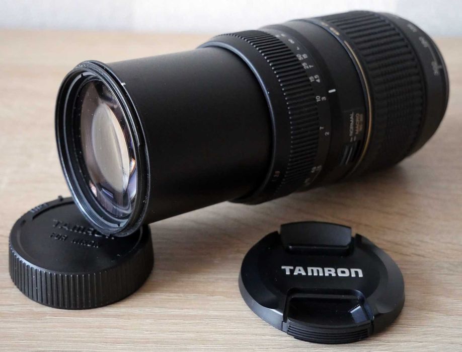 Teleobiektyw do Nikona
-Tamron AF 70-300mm