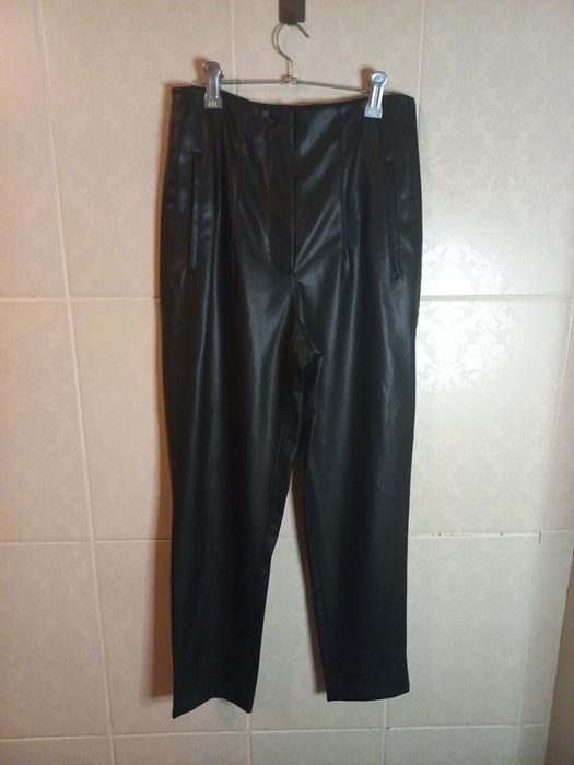 Шкіряні брюки жіночі