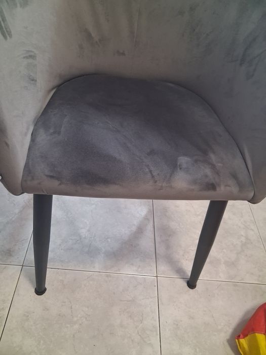 2 Cadeiras de veludo