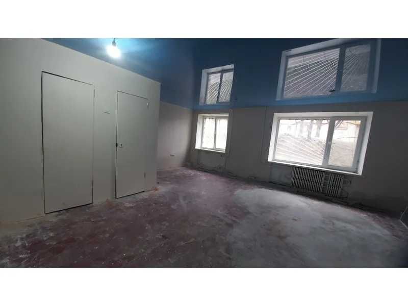 ОРЕНДА - Нежитлове приміщення - цокольного поверху, площею 43,1 кв.м.