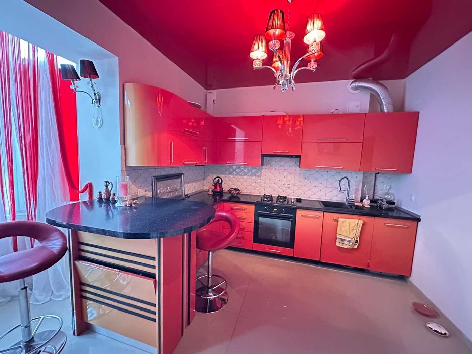 3 кім. вул. Новий світ