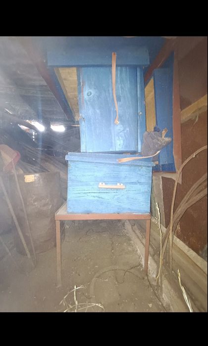 Продам Улья для пчёл, электронож, рамки