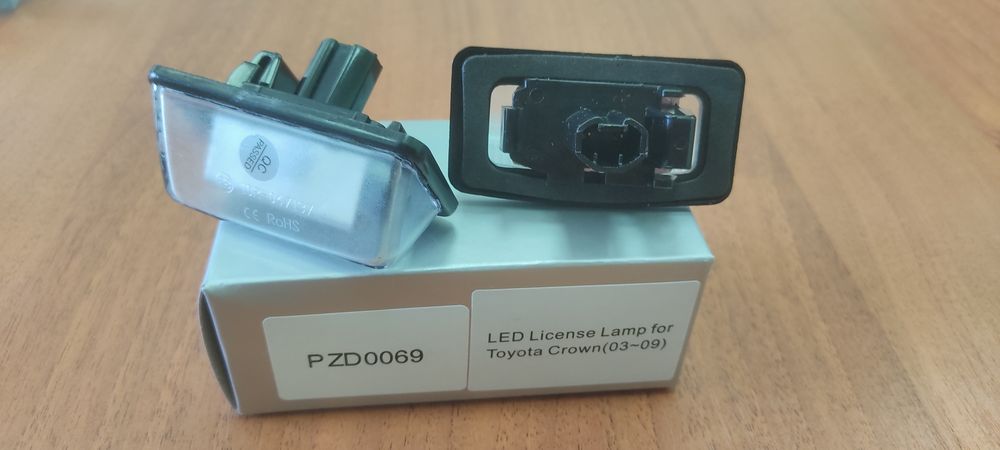 Набори (2Плафони) led підсвічування номера для Toyota LEXUS Mitsubishi