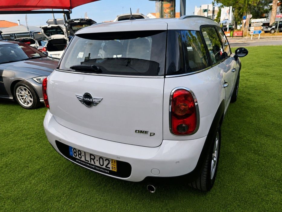 MINI Countryman One D foto 4