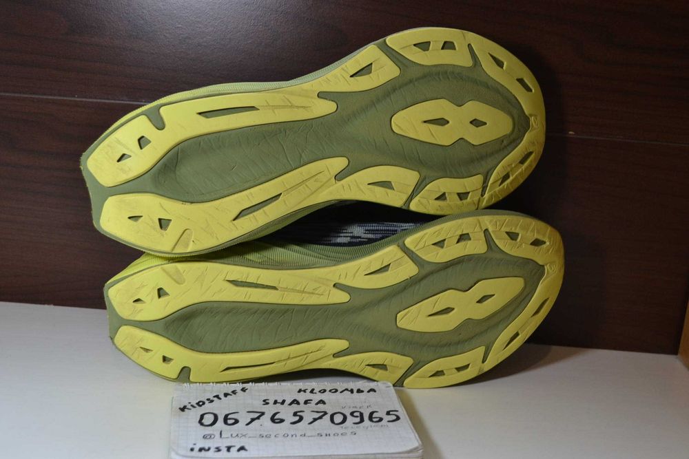 Asics  кроссовки 46р оригинал
