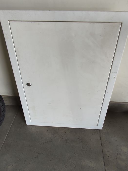 Porta de quadro eletrico