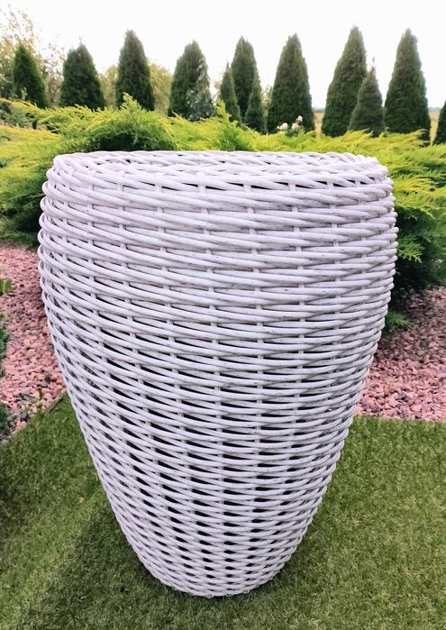 Кашпо з ротангу від 5 л