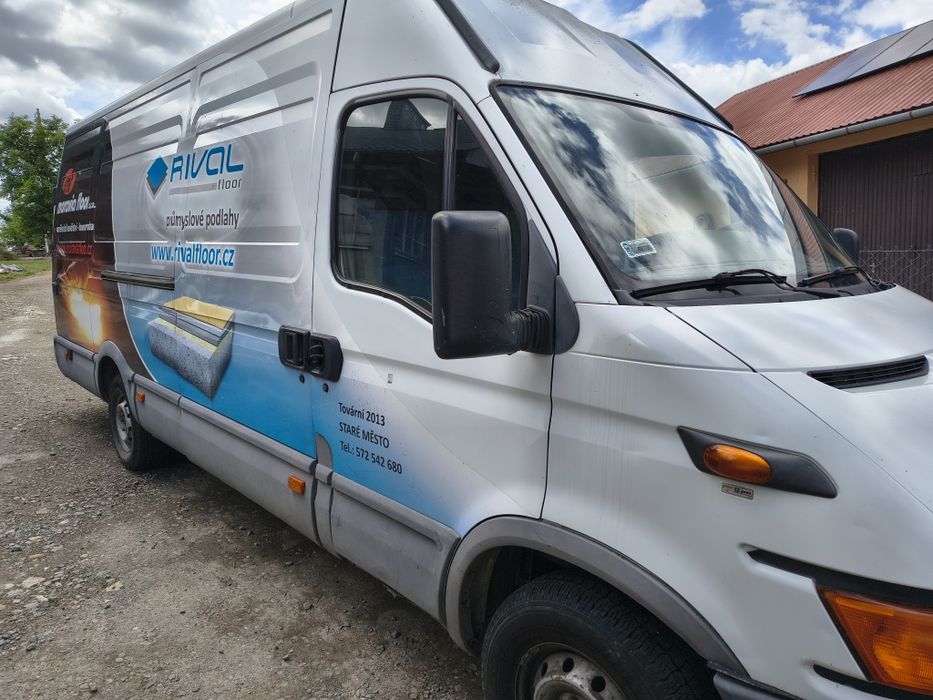 Iveco Daily 2.8t maxi, 3 osoby