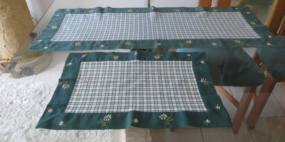 2 Green Aprons, Plain and Embroidered Trim, 85x32 cm and 43x29 cm – Handmade
