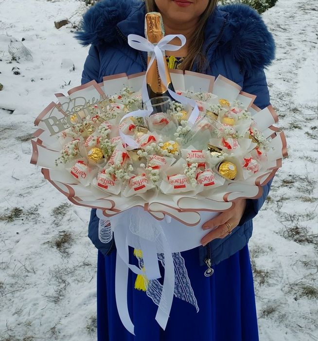 Букет з рафаелло/Букет з цукерок/Солодкі /Мильні/Дитячі/Їстівні  букети