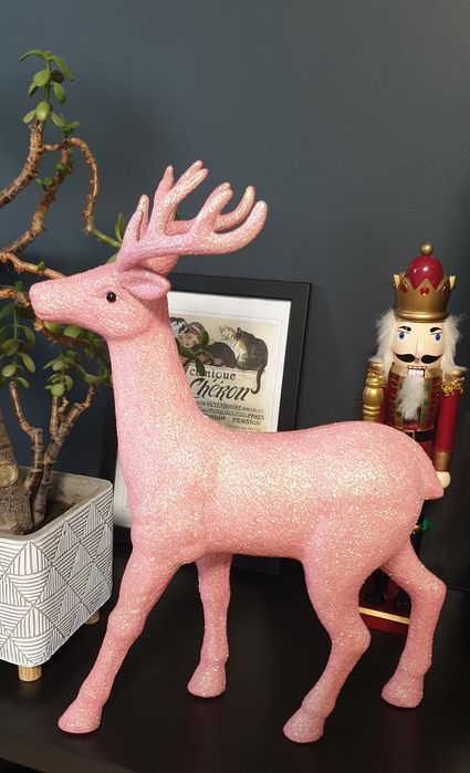 Brokatowy Renifer, Różowy renifer, Renifer w stylu glamour.