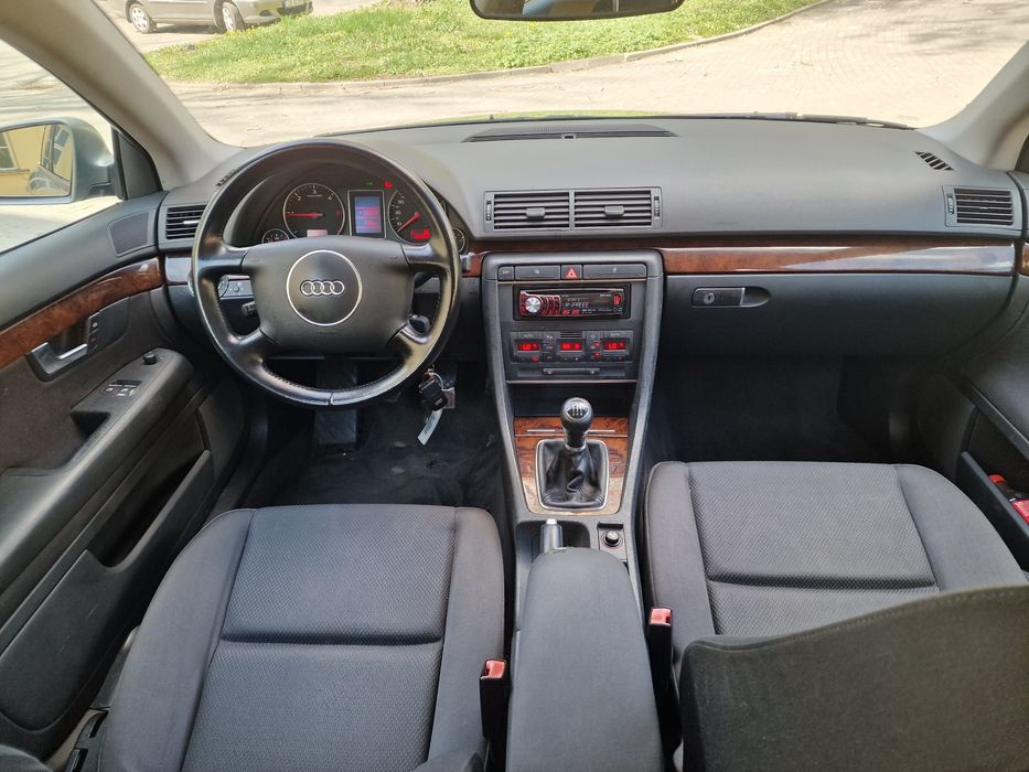 Audi A4 B6 1.9 TDI 131 KM Bez Korozji Klimatronik Isofix Hak