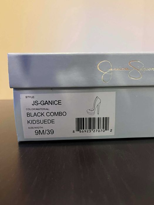 Sapatos Jessica Simpson plataforma pretos tamanho 39 novos