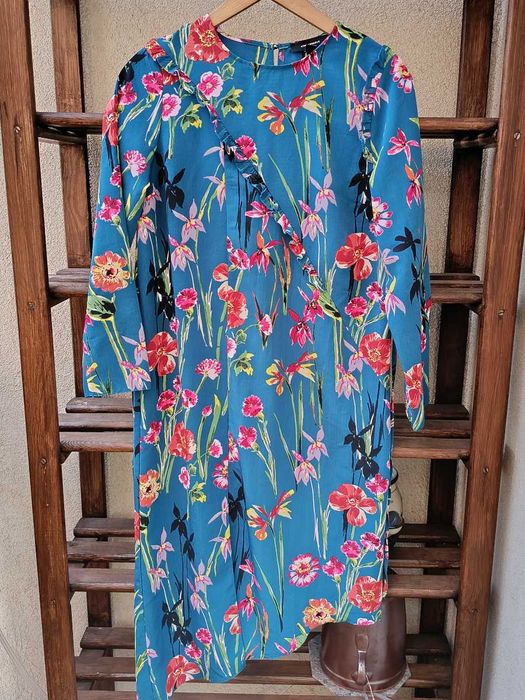 Letnia asymetryczna sukienka