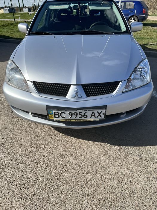 Mitsubisi lancer 9