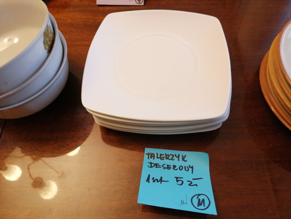 Kokilki, talerzyki, mały półmisek