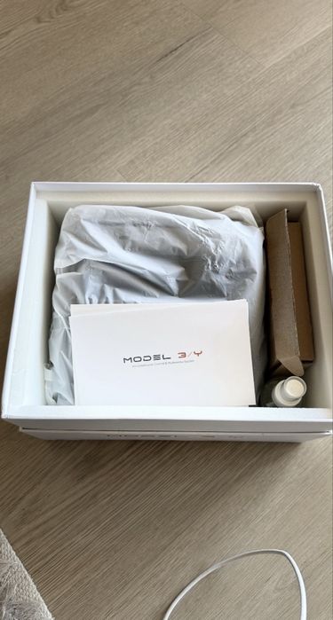 Ecrã/Display Traseiro Tesla Model 3/Y