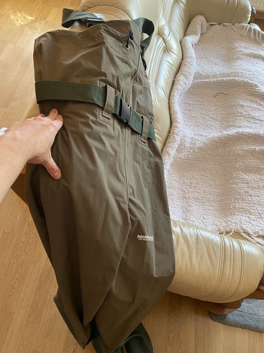 Nowe spodniobuty mistral