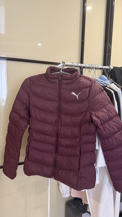 Курточка Puma  розмір S, ціна 800 грн