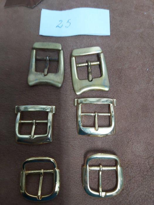 Adornos, molas imã,  fivelas,