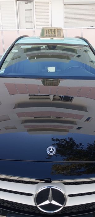 Urgente: Cede-se licença de taxi em Lagos